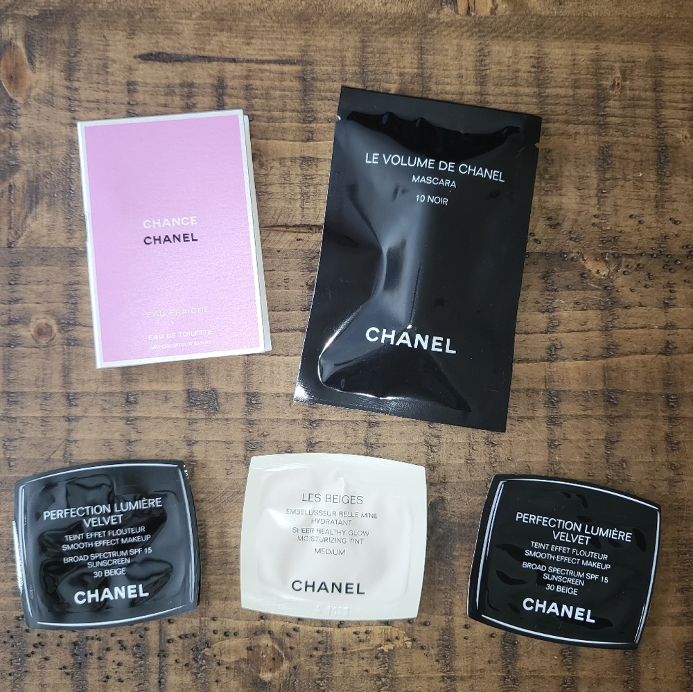 CHANEL 5pc Sample Set